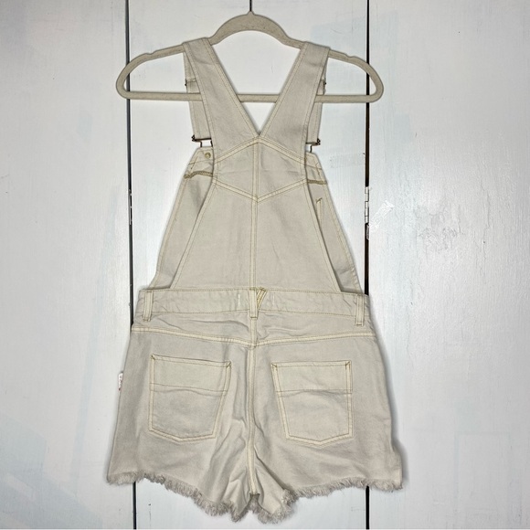 NWT Free People We The Free Sunkissed Overalls Shorts in Off White Size 2 - Picture 4 of 11